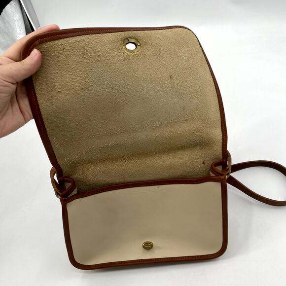 Vintage Leather Cream Brown Trim Fold over Shoulder bag - Picture 6 of 7